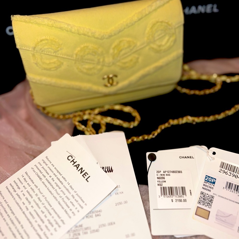 Mini flap wallet on a chain coco denim chevron